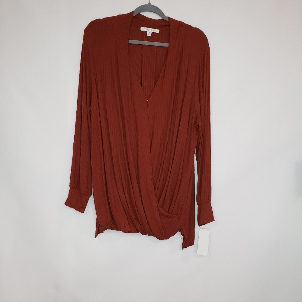 NWT Single Thread Ribbed‎ Wrap-front Top In Fried Brick Size 2X - Picture 2 of 12